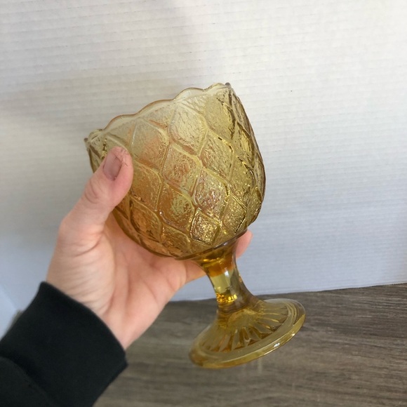 Vtg Quilted Amber Glass Goblet - Picture 6 of 15